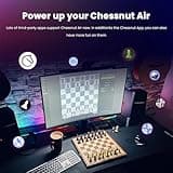 Scacchiera elettronica Chessnut Air, un magnifico set in legno realizzato artigianalmente con regine extra, LED, gioco e app di scacchi elettronici adattivi.
