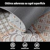 Comart - Tappeto Cucina Austin - Impermeabile - Antiscivolo - Antimacchia - Lavabile in Lavatrice - Passatoia in Poliestere - per Corridoio e Cucina - Made in Italy - Cementine Grigie - 50x170 cm